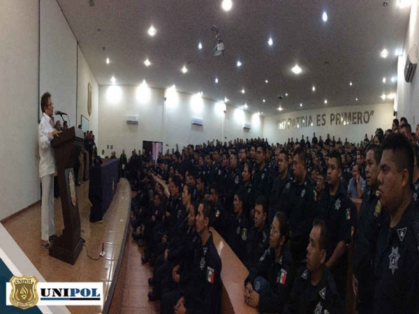 Izamiento de Bandera e Inicio de Curso